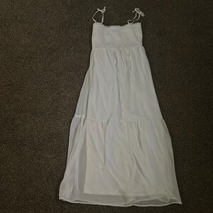 Elegant White Maxi Dress